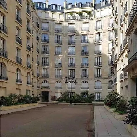 Apartment Fabuleux - 16eme *